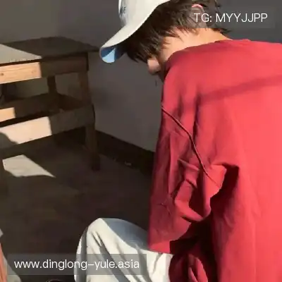 强燕颖